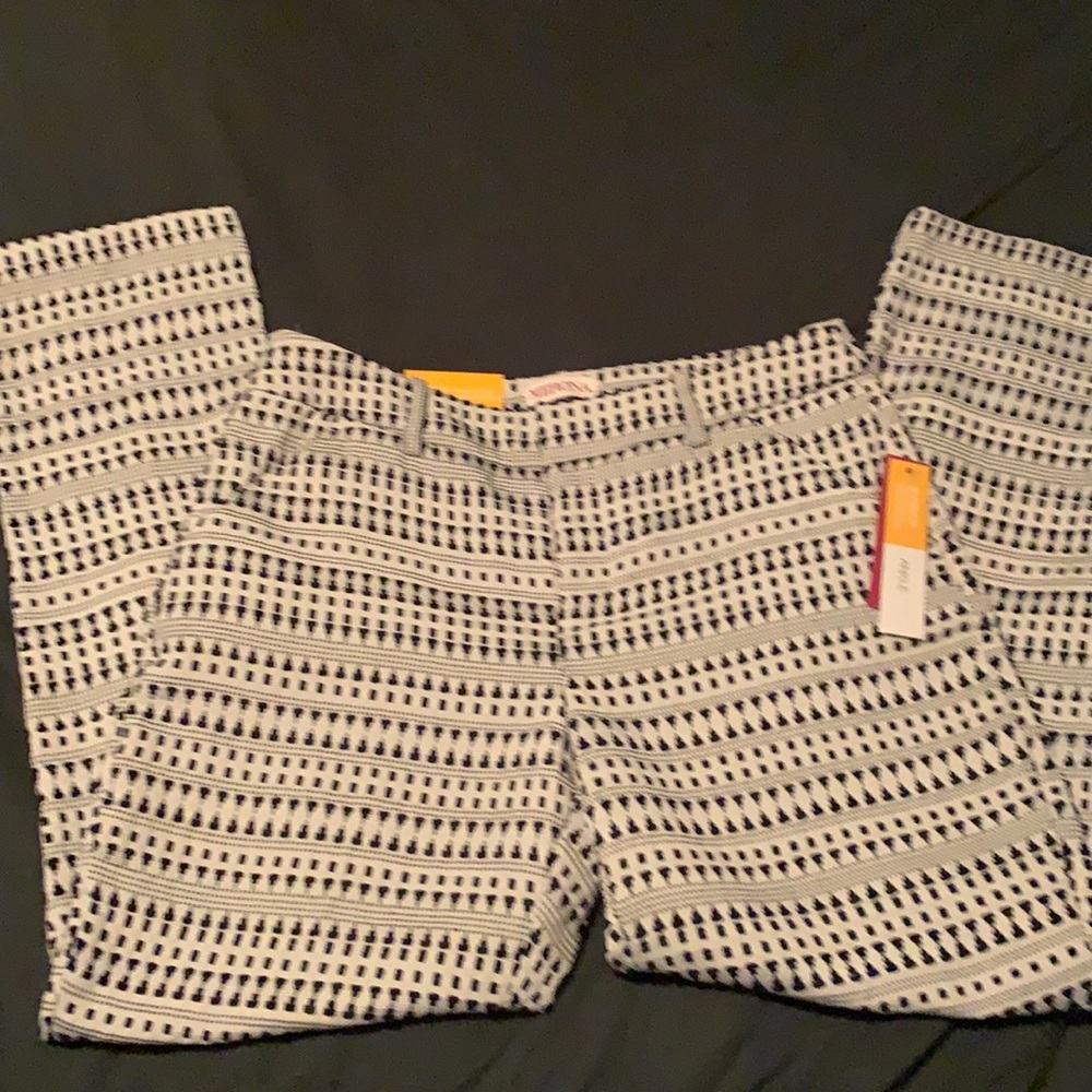 Cute print slacks